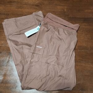 Cherokee Brown Scrub pants size 3xl